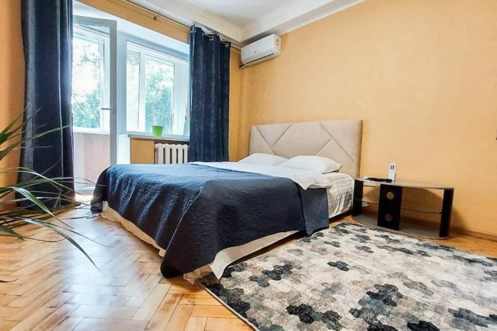 Cozy Flat Lejlighed Kiev Eksteriør billede