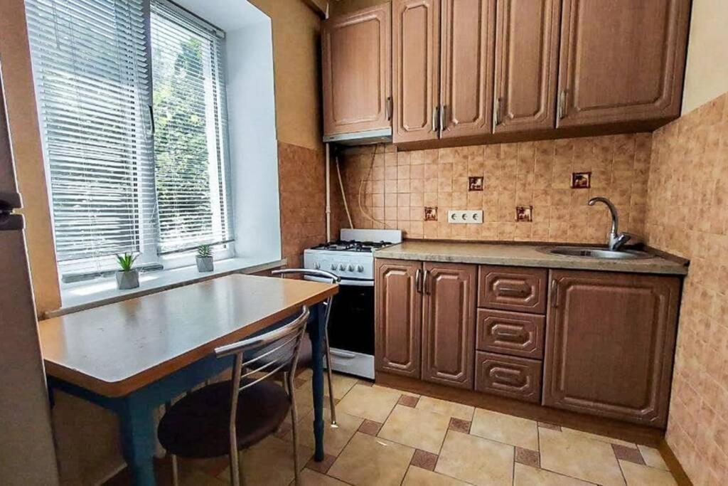 Cozy Flat Lejlighed Kiev Eksteriør billede
